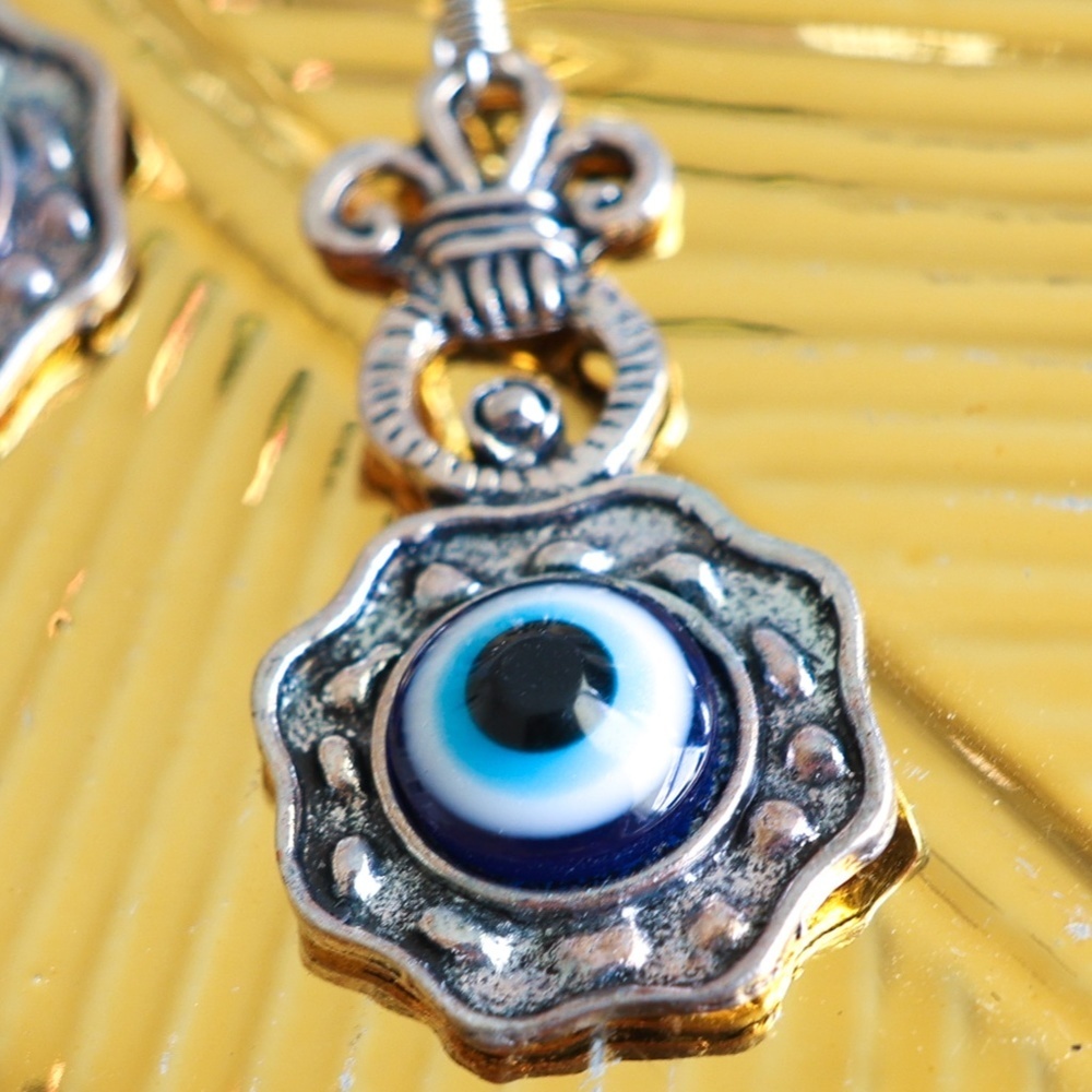NWT Evil Eye Dangle Earrings – Handmade Silver Lucky Charm Jewelry Stylish - Picture 5 of 5